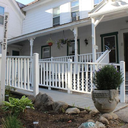 White Mountains Hostel Conway Extérieur photo