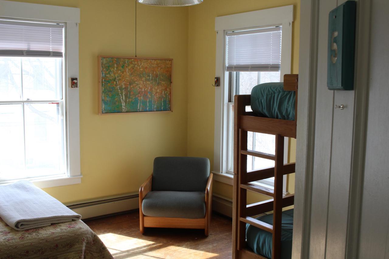 White Mountains Hostel Conway Extérieur photo