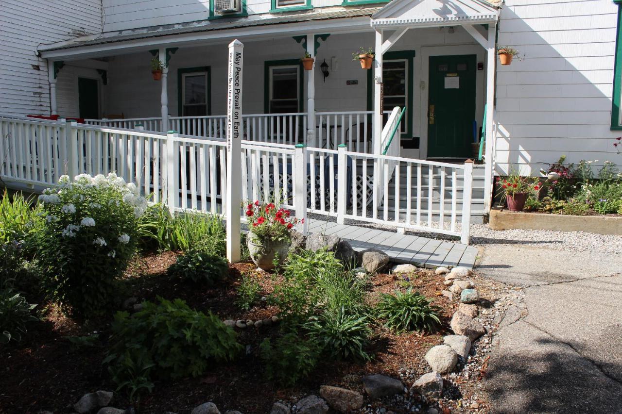White Mountains Hostel Conway Extérieur photo
